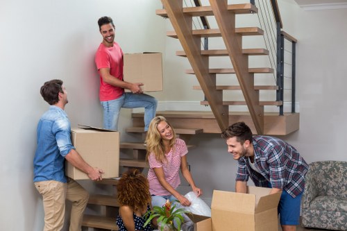 Waste handling and removal rules for storage users